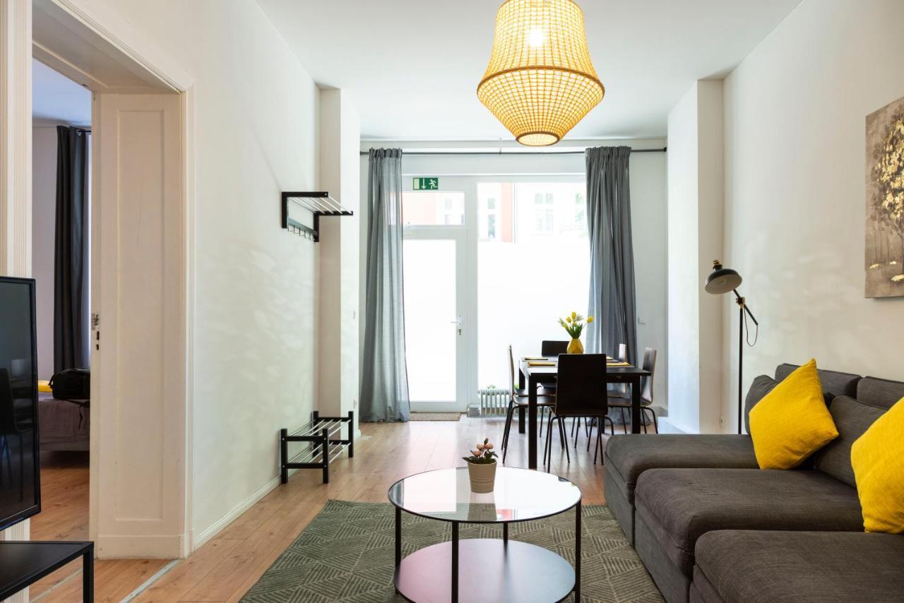 Freshly Renovated 2Br&Lr+Walk-In Rainshower Berlim Exterior foto