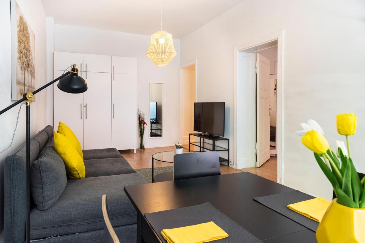 Freshly Renovated 2Br&Lr+Walk-In Rainshower Berlim Exterior foto
