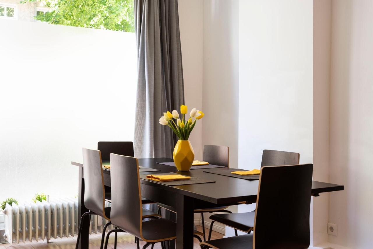 Freshly Renovated 2Br&Lr+Walk-In Rainshower Berlim Exterior foto