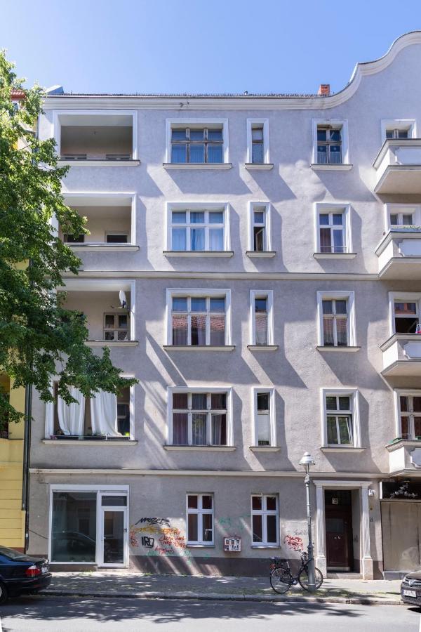 Freshly Renovated 2Br&Lr+Walk-In Rainshower Berlim Exterior foto