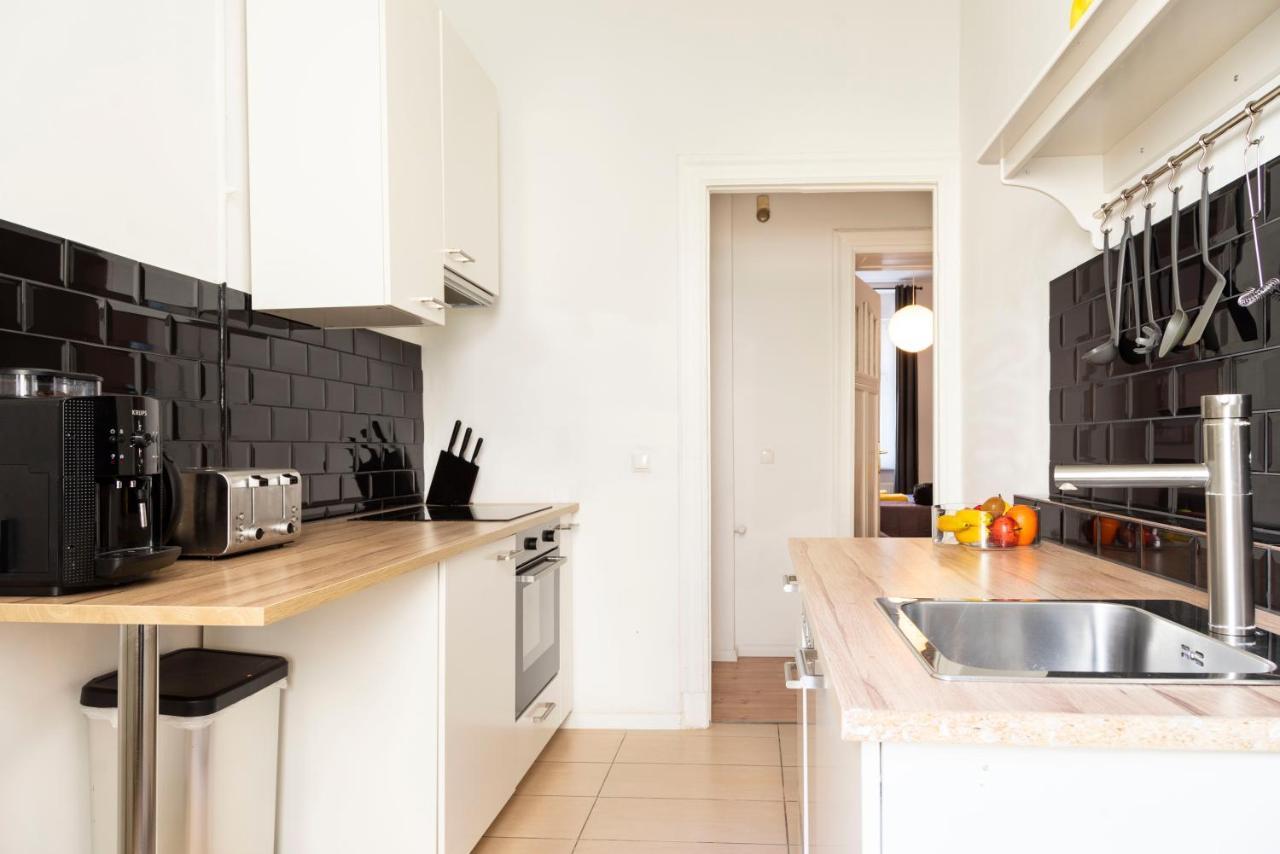 Freshly Renovated 2Br&Lr+Walk-In Rainshower Berlim Exterior foto